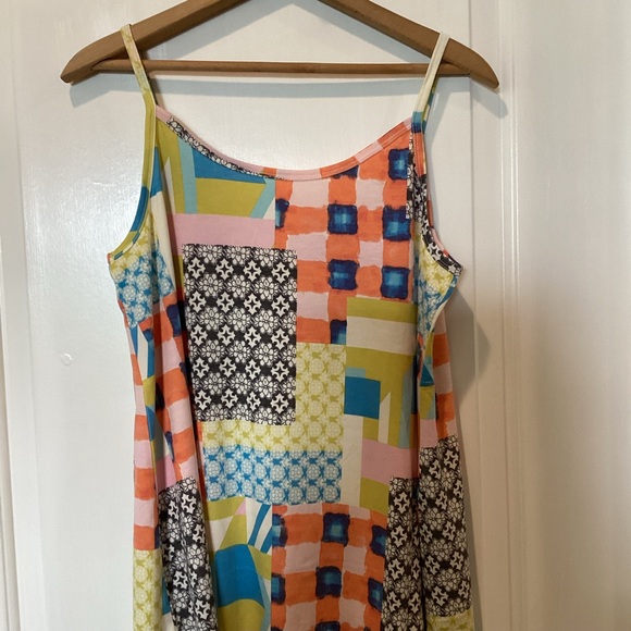 🫐Zenana Outfitters Multicolor reversible Patchwork Camisole nwot - Picture 7 of 7